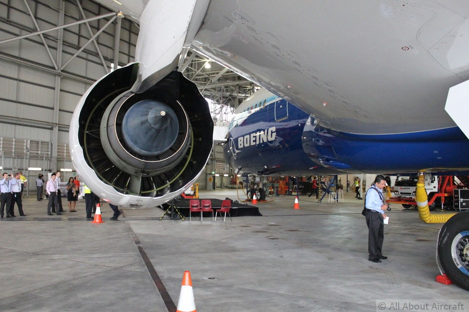 Boeing 787-8 N787BA