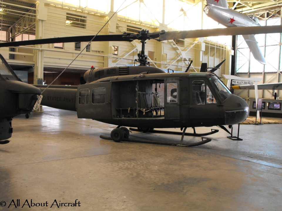 Bell UH-1 Iroquois (Huey)
