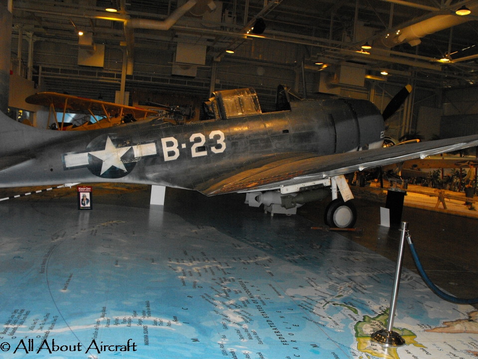 Douglas SBD Dauntless (Dive Bomber)