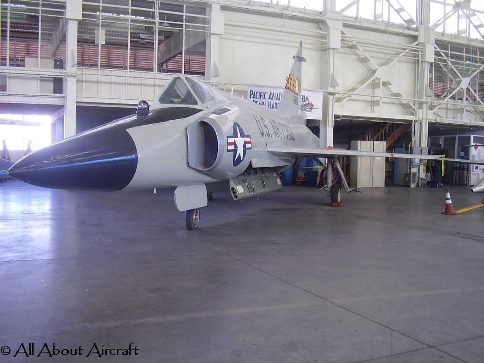 Convair F102A Delta Dagger (Interceptor)